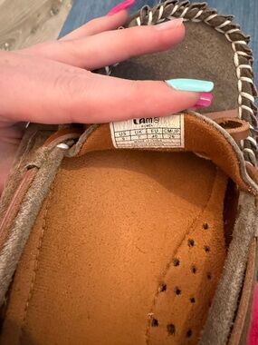 Lamo Women's Taupe/Brown Suede Moccasins